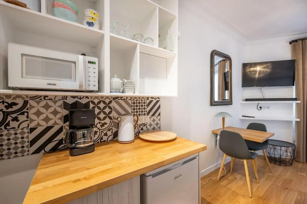 Apartman Etienne Pernet - Charming Studio With A Nice Private Terrace Párizs