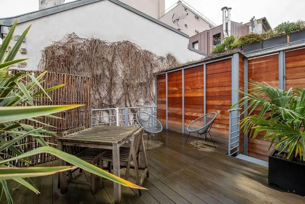 Etienne Pernet - Charming Studio With A Nice Private Terrace Párizs Apartman