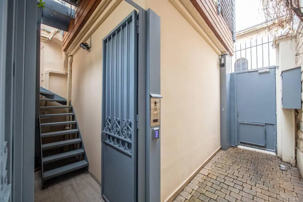 Apartman Etienne Pernet - Charming Studio With A Nice Private Terrace Párizs