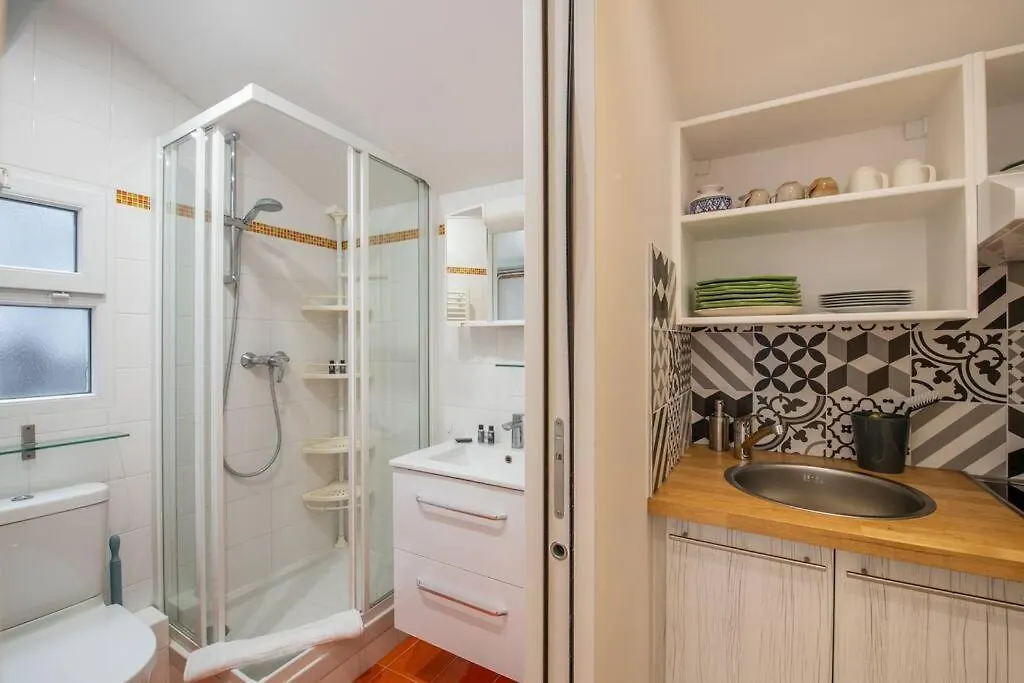 Etienne Pernet - Charming Studio With A Nice Private Terrace Paris 0*,